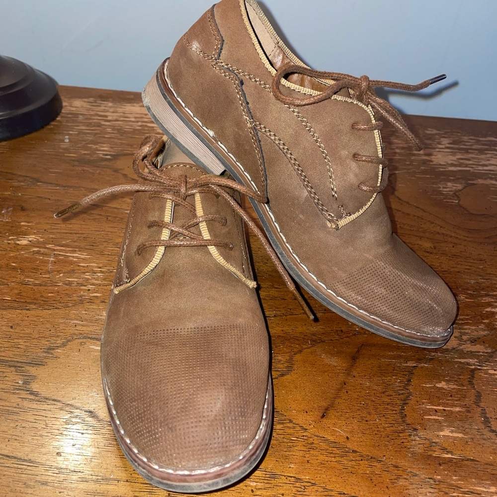 Boys dress shoes.